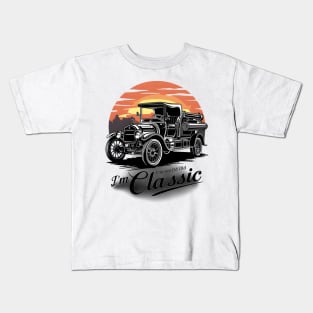 Vintage Truck I'm not old I'm classic Kids T-Shirt